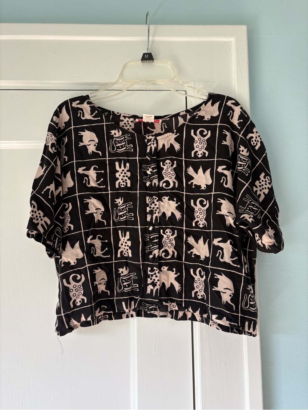 Vintage 90s Putumayo Novelty Whimsical Goth Animal Button Crop Top Rayon